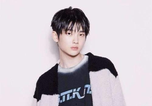 娱乐吃瓜姐黄明昊