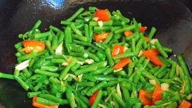 娱乐吃瓜酱特产,娱乐吃瓜酱特产背后的故事